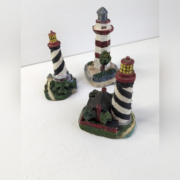 Lot of 3 Lighthouse Figurines 2"-3" Nautical Theme Decor C2 - Picture 2 of 8